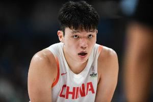 历史时刻！中国球员杨瀚森在首轮第16顺位被开拓者选中